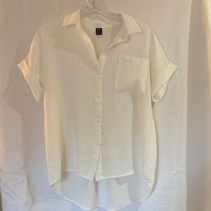SHEIN Women's White Button-Up Blouse